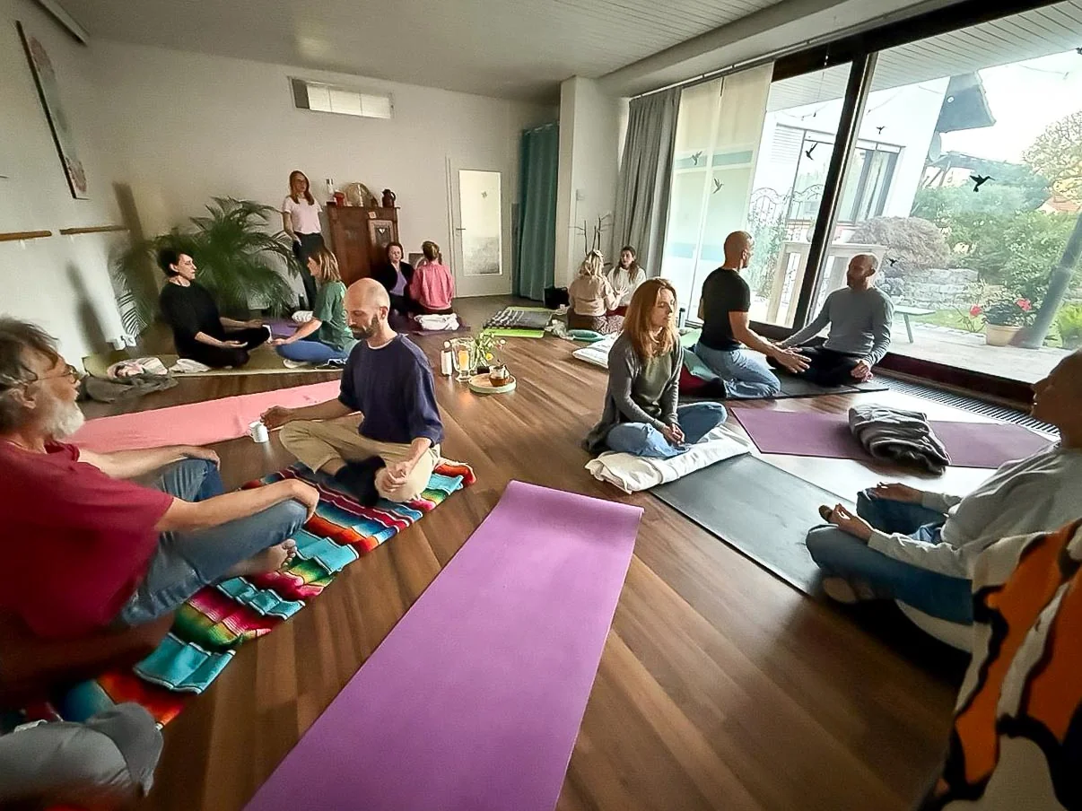 Yoga, Breathwork und Meditation im Herzstudio Veranstaltungsraum